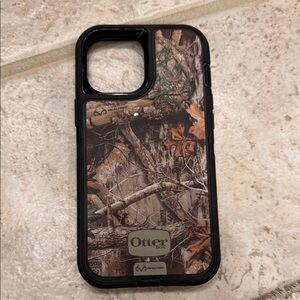 OtterBox Realtree Camo Case - Black and Brown